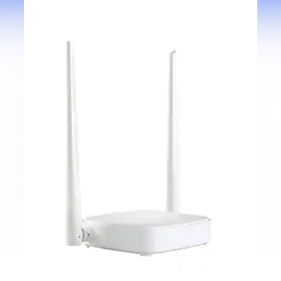Tenda Wireless N300 Easy Setup Router - Picture 3 of 8